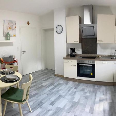 Erica Ferienwohnung Auf Dem Traumpfad Ettringen  Esterno foto